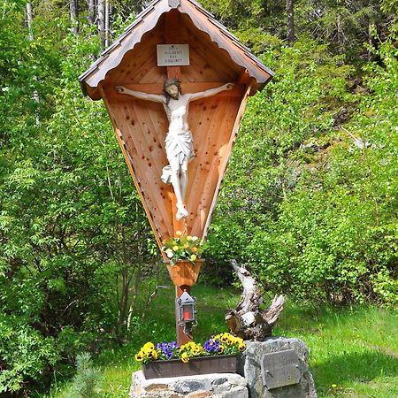 Ferienwohnungen Niederarnigerhof Familie Bauernfeind Kals-am Großglockner Buitenkant foto