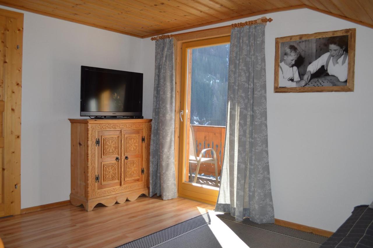 Ferienwohnungen Niederarnigerhof Familie Bauernfeind Kals-am Großglockner Buitenkant foto