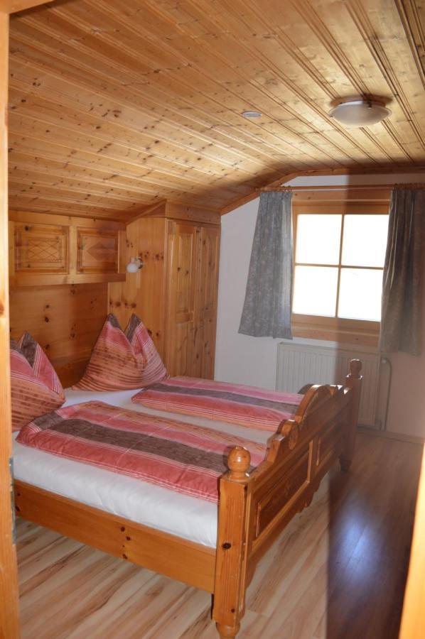 Ferienwohnungen Niederarnigerhof Familie Bauernfeind Kals-am Großglockner Buitenkant foto
