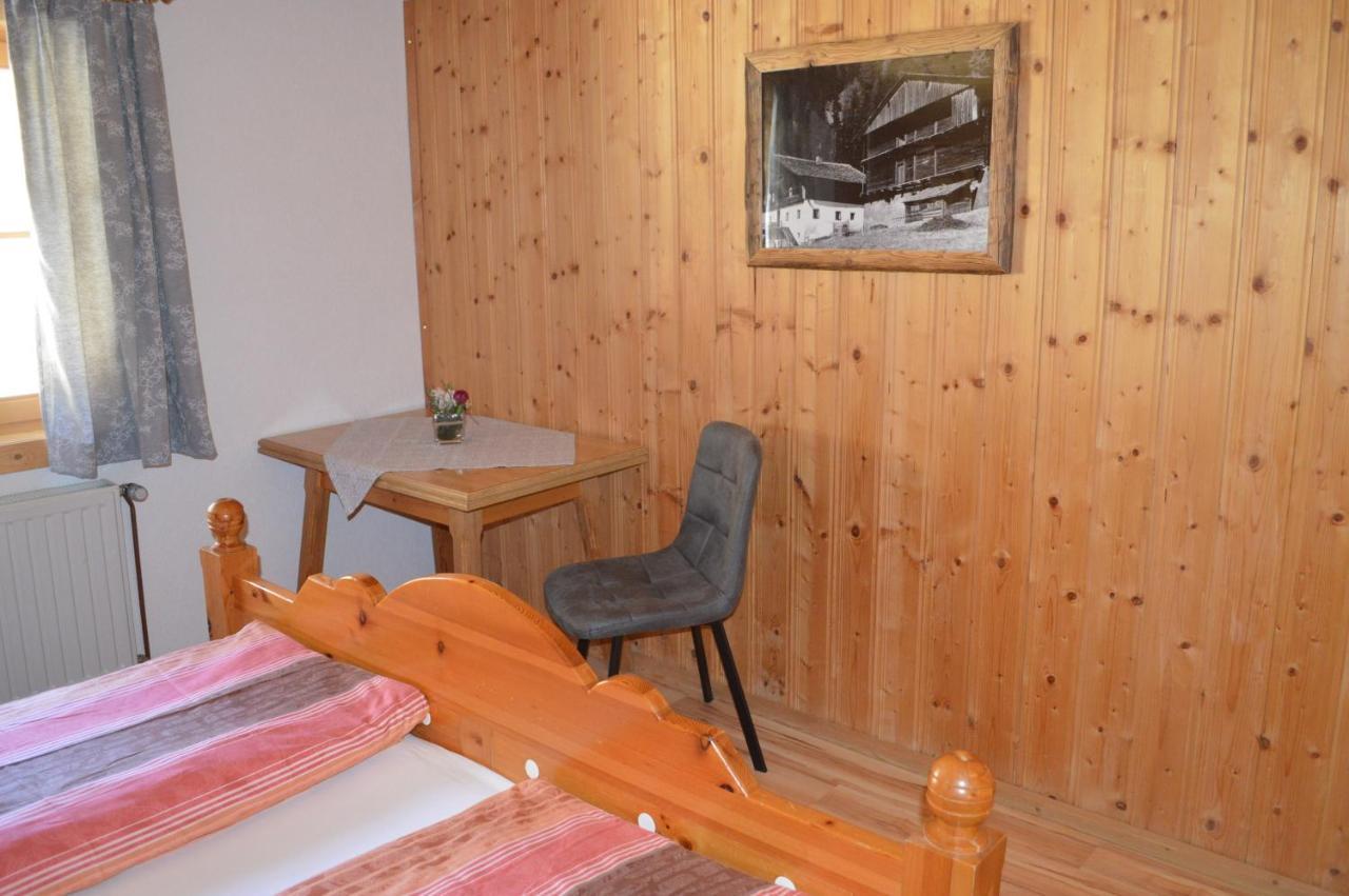 Ferienwohnungen Niederarnigerhof Familie Bauernfeind Kals-am Großglockner Buitenkant foto